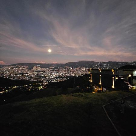 La Casa En El Aire Villa Medellín Buitenkant foto