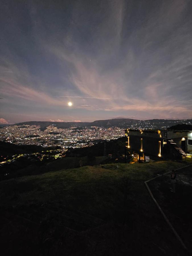 La Casa En El Aire Villa Medellín Buitenkant foto